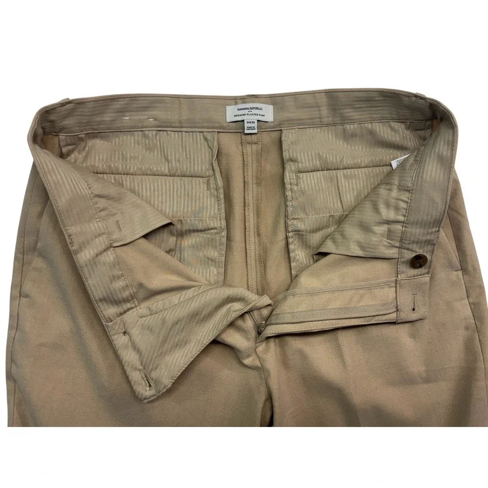Banana Republic 34x28 Tan Brushed Pleated Pants Trousers Wool Blend Modern